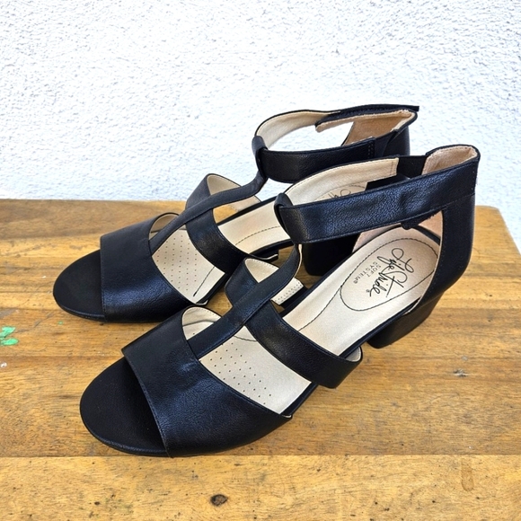 Life Stride Women's Heeled Sandals Size 9 - Picture 1 of 14